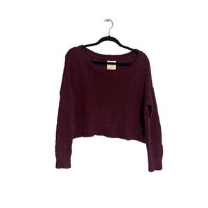 Hollister knit sweater size small
